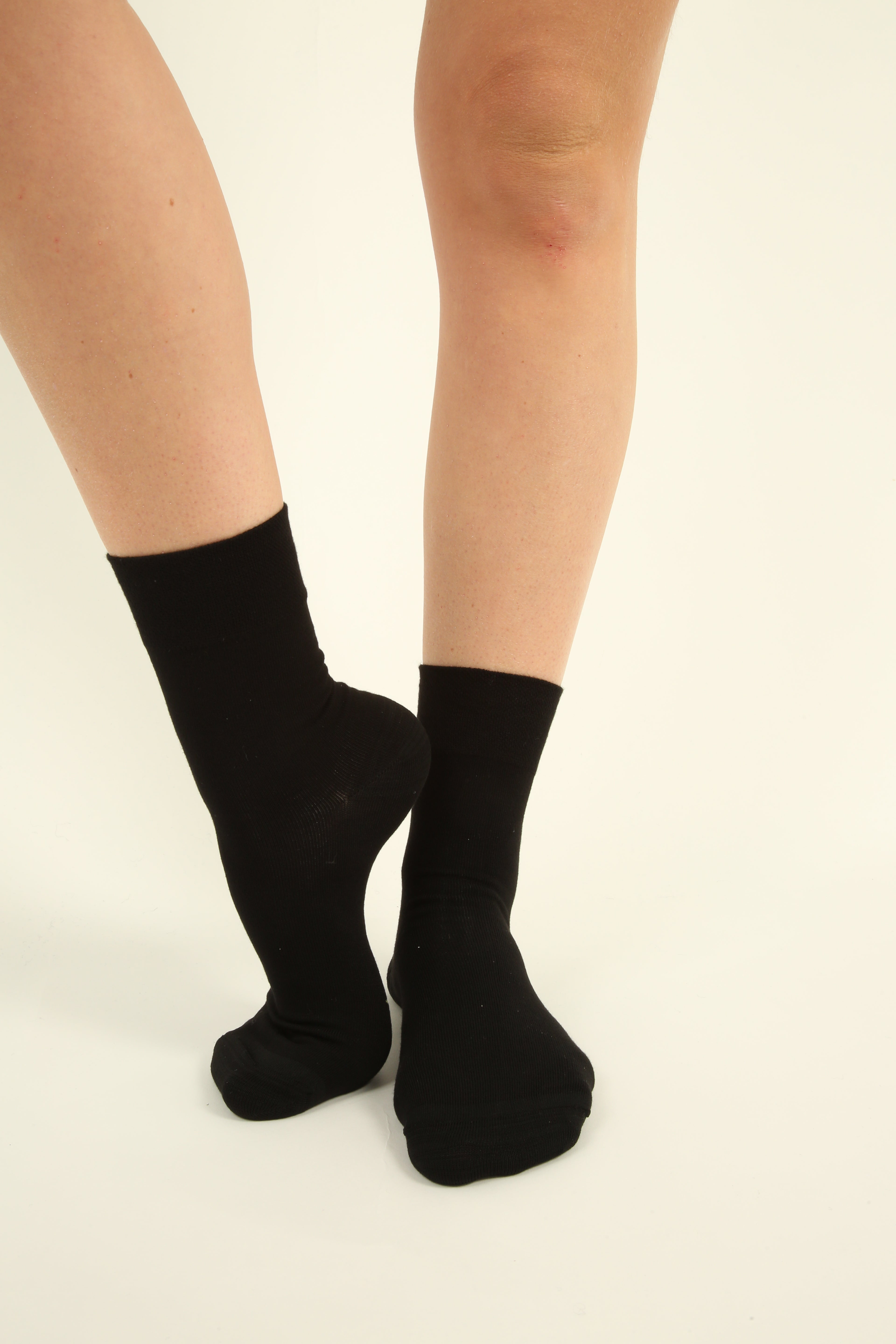 Darker seamless Bamboo Socks - 6 pairs