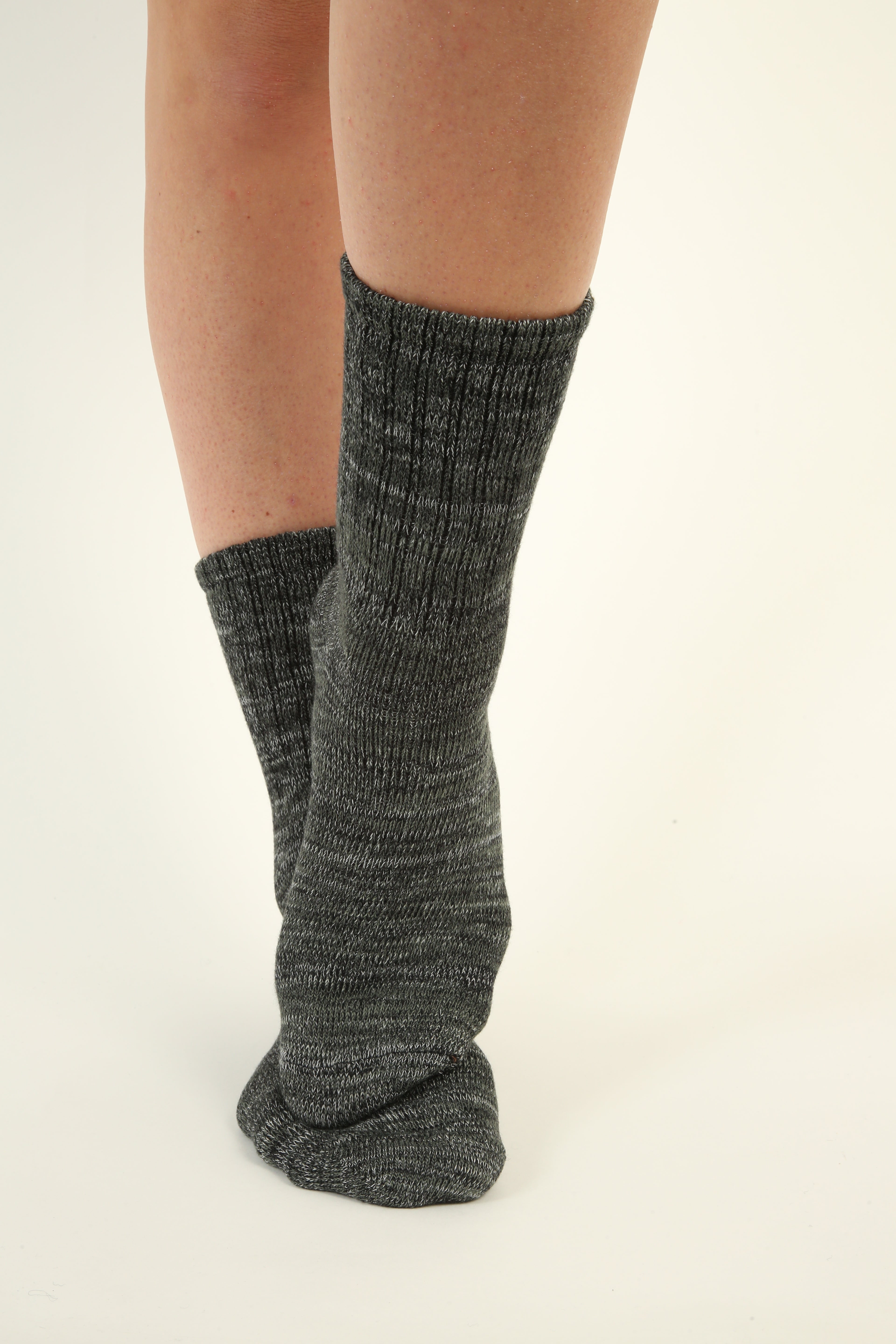 Thicker Seamless Bamboo Socks - 4 pairs