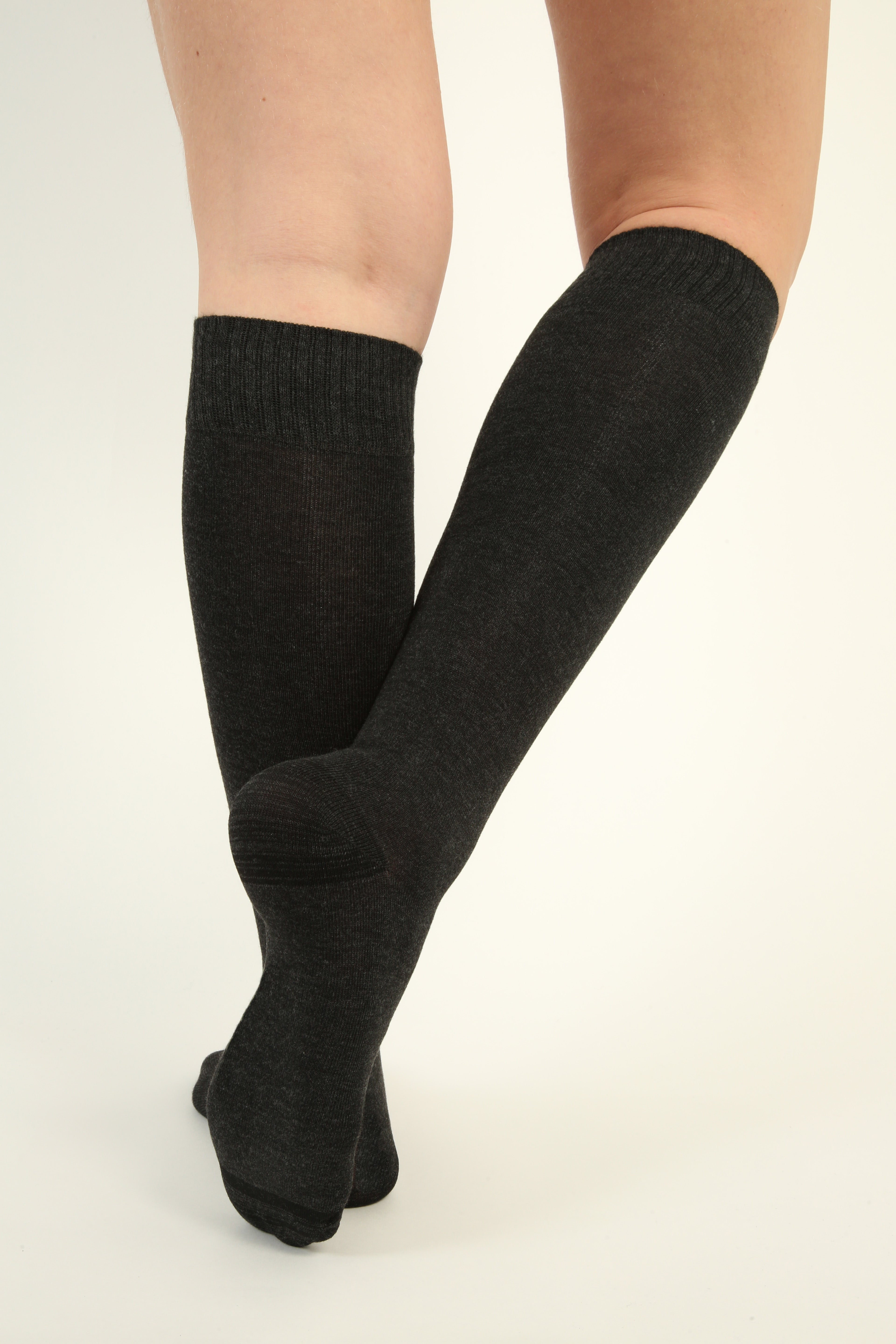 Knee-High Seamless Melange Bamboo Socks - 4 pairs